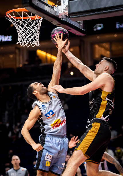 中的分红逐 中的分红逐