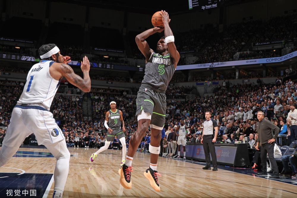 尤其是在中 尤其是在中